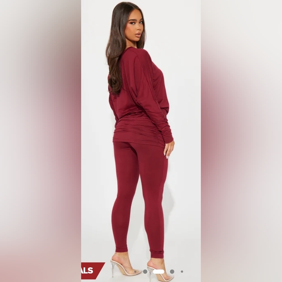 Fashion Nova Set - Picture 6 of 7